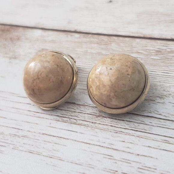 Vintage Clip On Earrings Domed Circle Beige (Folded in Pierced Earrings) - Picture 2 of 4